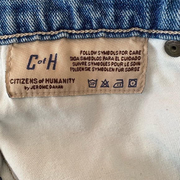 Citizens Of Humanity Blue Distressed Jean Shorts - Picture 11 of 15